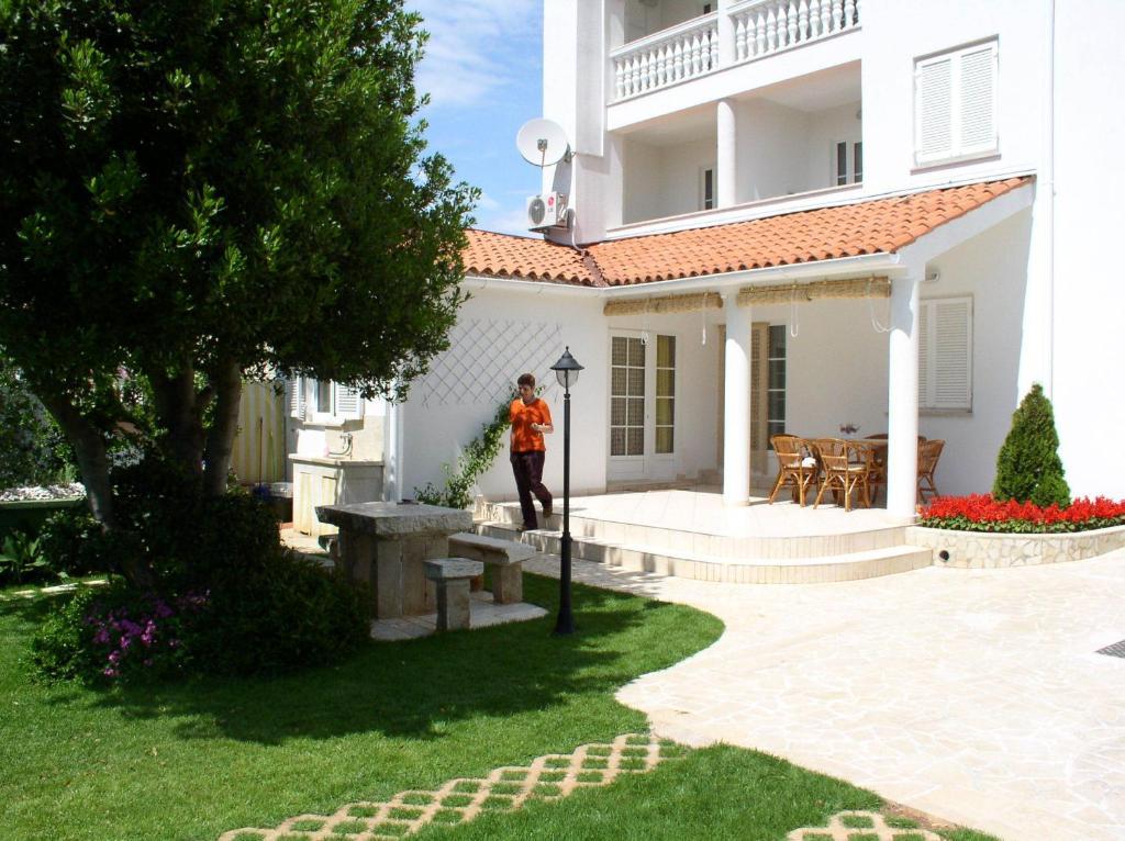 Apartments Paloma Blanca เมดูลิน ภายนอก รูปภาพ